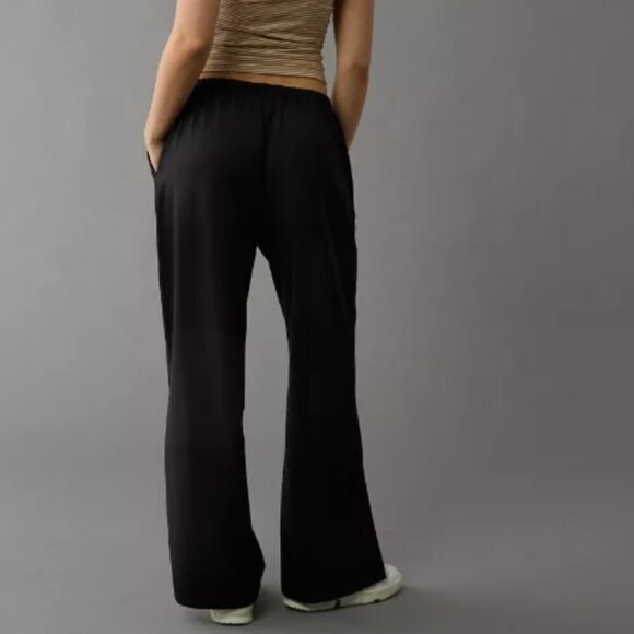 AE Low-Rise Pull-On Poppy Trouser - Picture 1 of 8